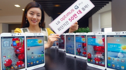 LG, Ƽӽ G Pro ִܱⰣ 50 Ǹ