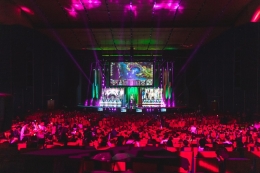 SKT T1 ! '  ' MSI ʸƮ 17 ...